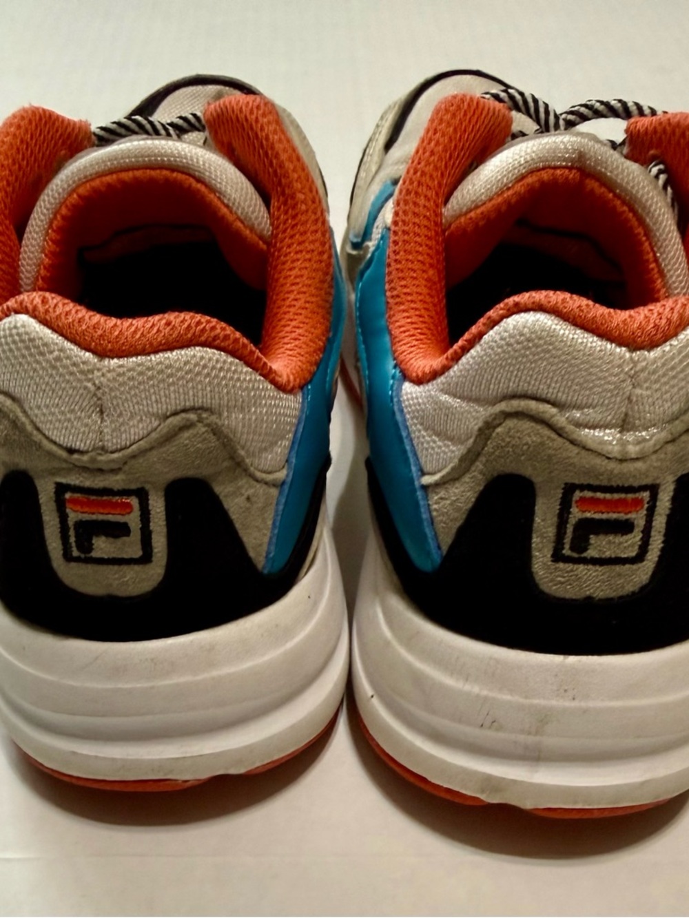 FILA Ray Tracer Chunky Sneakers White Blue Orange Women's 6 - Picture 4 of 6